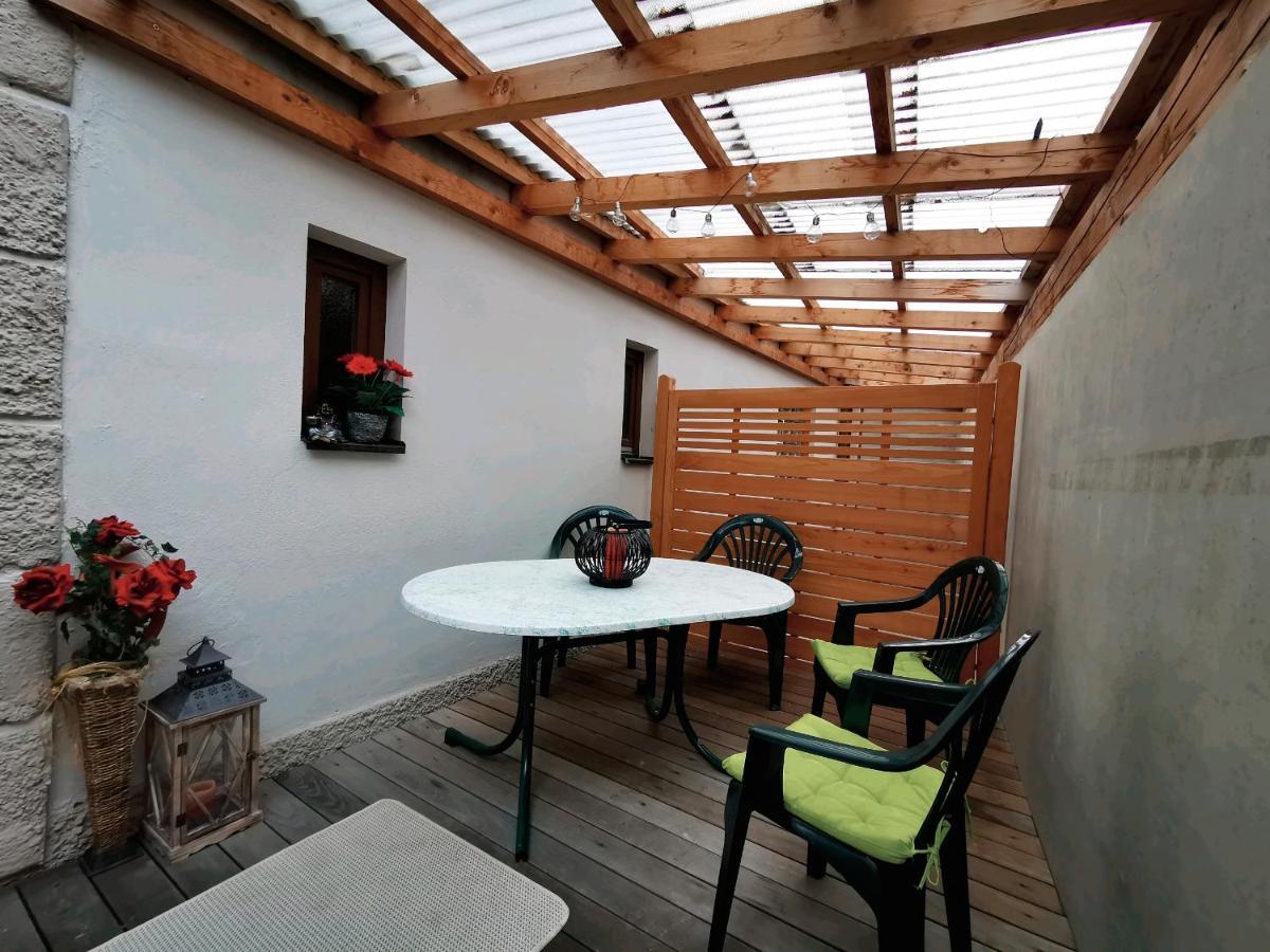 A Traumhafte Zirbenwohnung Prutz Exterior foto